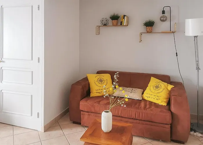 Semesterbostad 4 Bedroom In La Presqu'